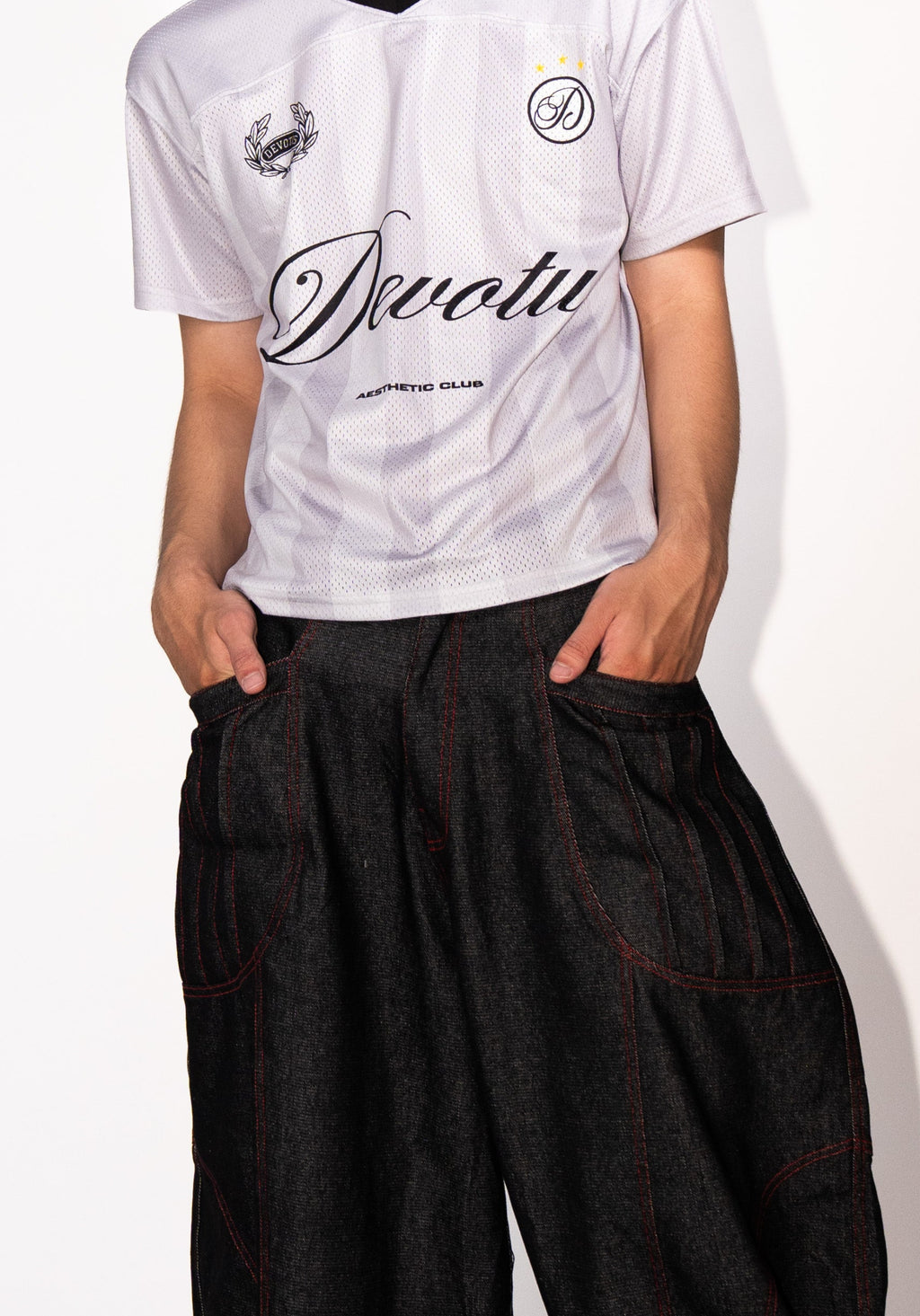 VOYAGE Jean